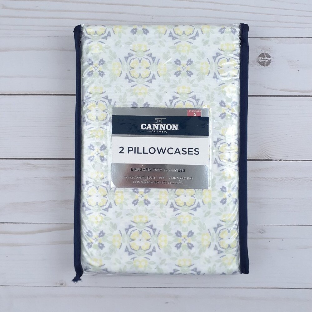 Cannon Pillow Cases Standard Yellow Green Floral Medallion Set of 2